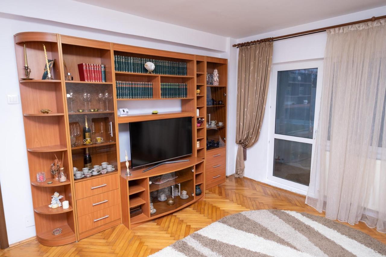 באלוטשטי Stella'S Cozy Home מראה חיצוני תמונה